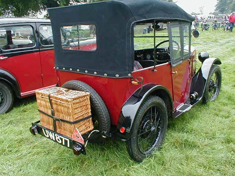 Austin 7 rear view