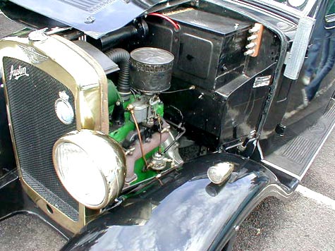 Austin 10 engine bay