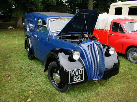 Morris Z van front view